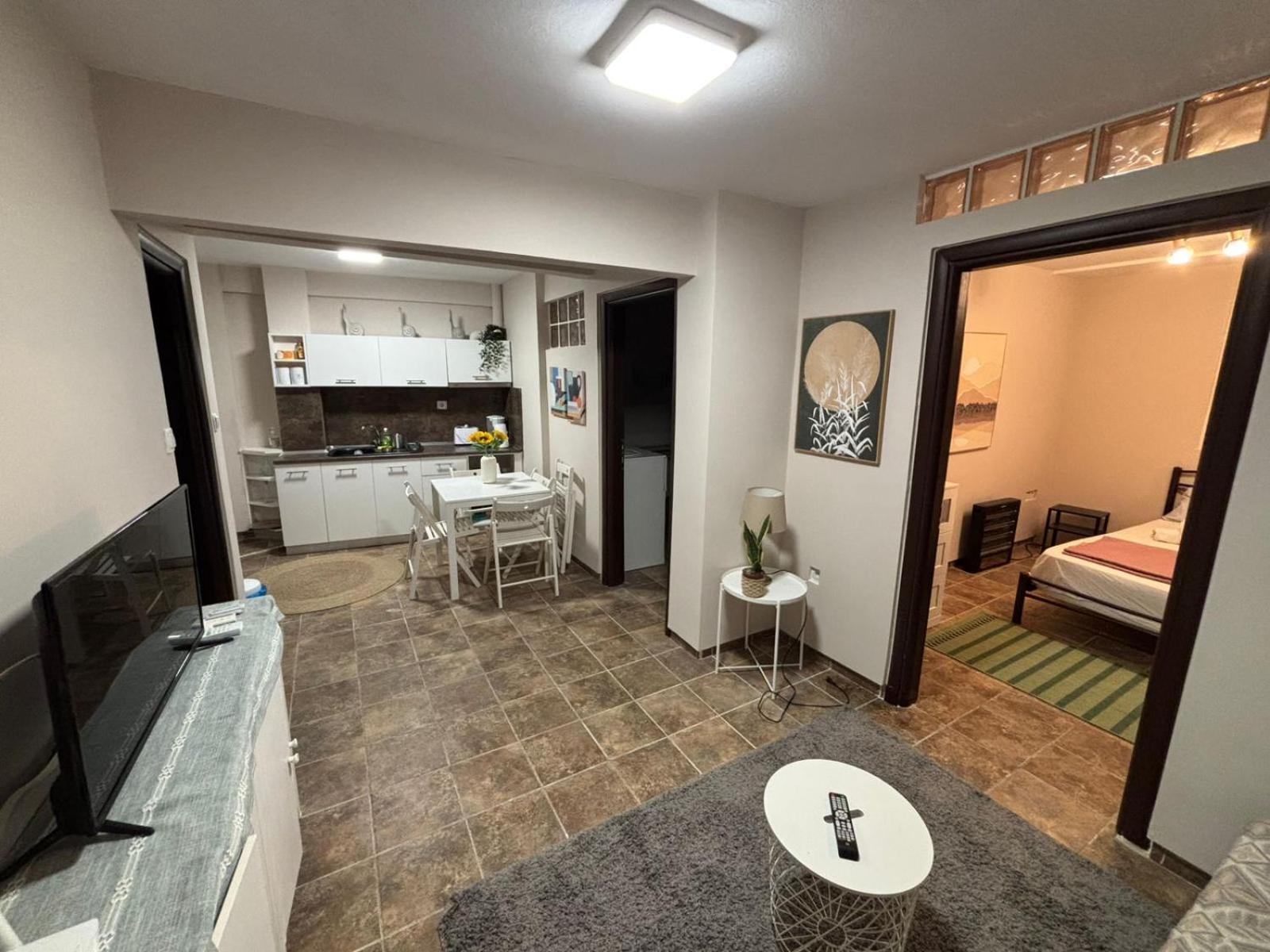 Apartment At The Core Of The Next To Gallerius Palace *